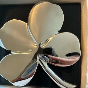 Vintage GERITY Silver Plated Four Leaf Clover Shamrock Paperweight  1984 W/Box